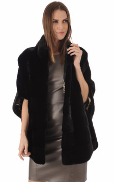 Poncho en Fourrure Vison Noir Poncho en Fourrure Vison Noir
