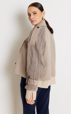 Veste courte cachemire beige