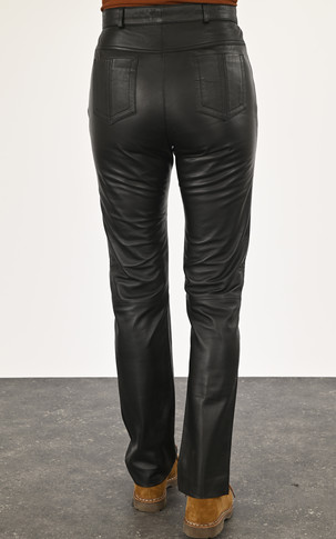 Pantalon cuir noir coupe droite