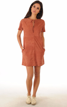 Robe Cuir Aspect Velours Ocre Robe Cuir Aspect Velours Ocre
