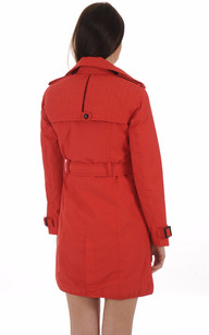 Miss Rouge Trenche impermeable con capucha 