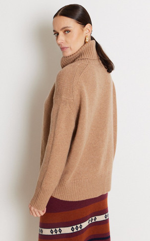 Pull col roulé cachemire camel