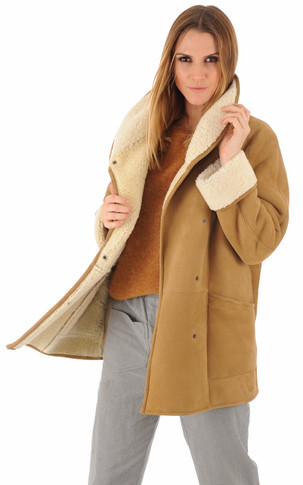 Veste courte peau lainée camel