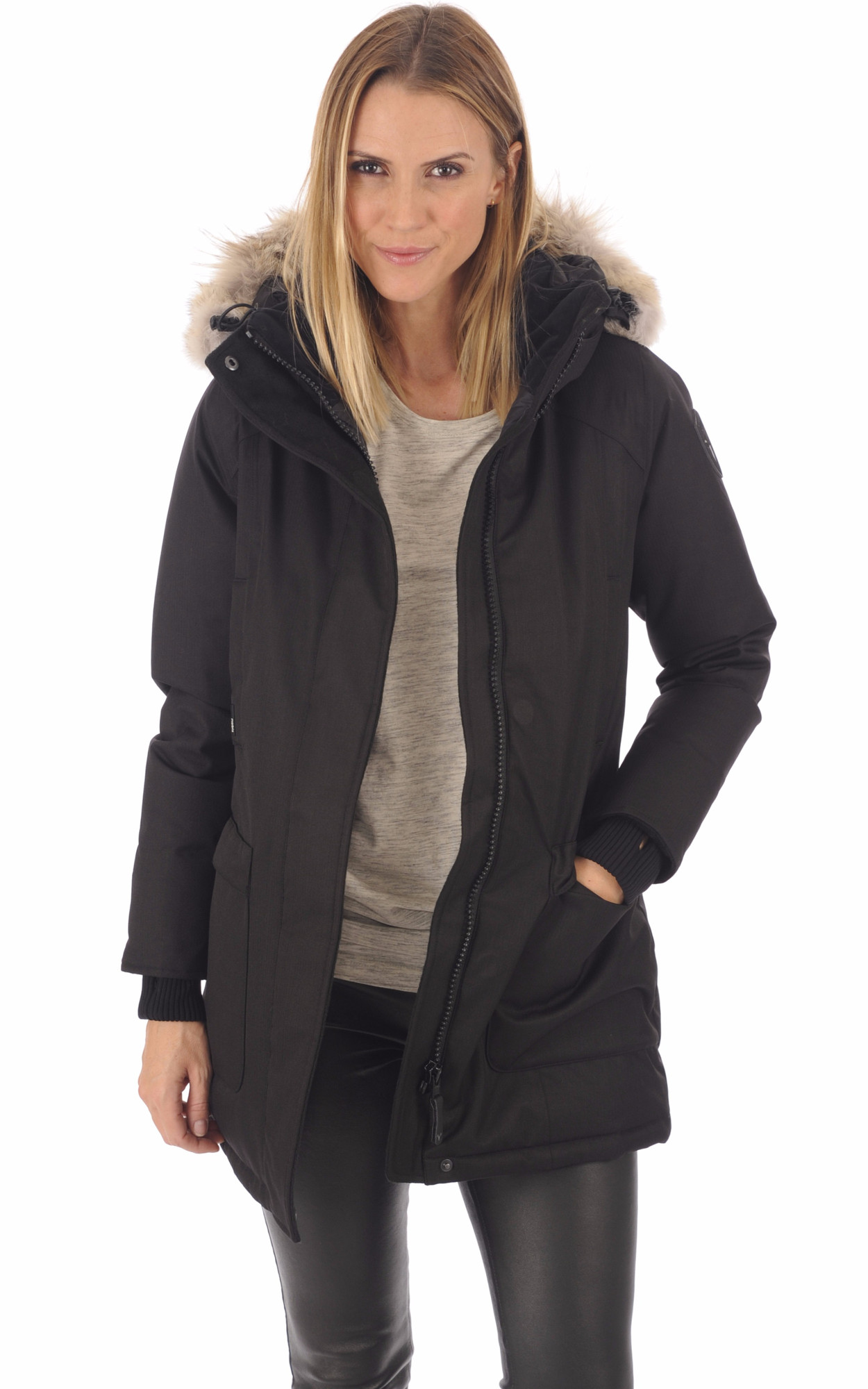 nobis carla parka review