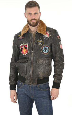 Pilote F-4 Vachette noir