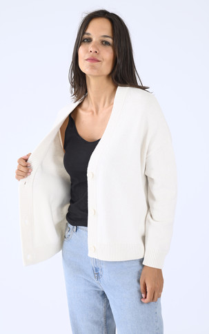 Gilet boutonné laine écru