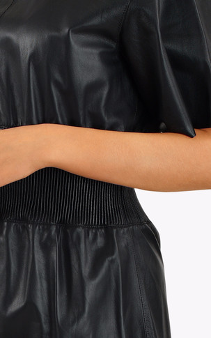 Robe Telma cuir noir